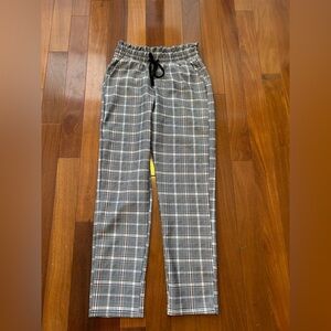Women's Plaid Pants with drawstring in Black and White